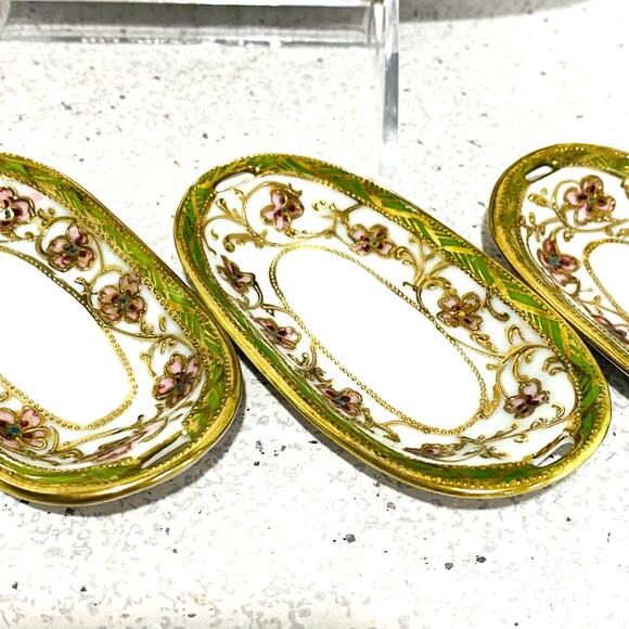 Vintage Hand Painted Nippon Porcelain Relish Tidbit Tray & 4 Salt Cellars Set - Picture 11 of 13